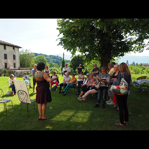 Accueil sous les tilleuls