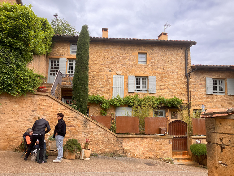 Oingt et ses ruelles