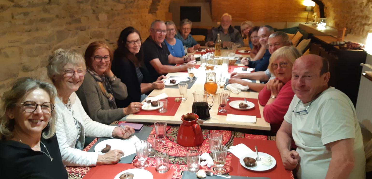 Repas au Moulin de Courlas